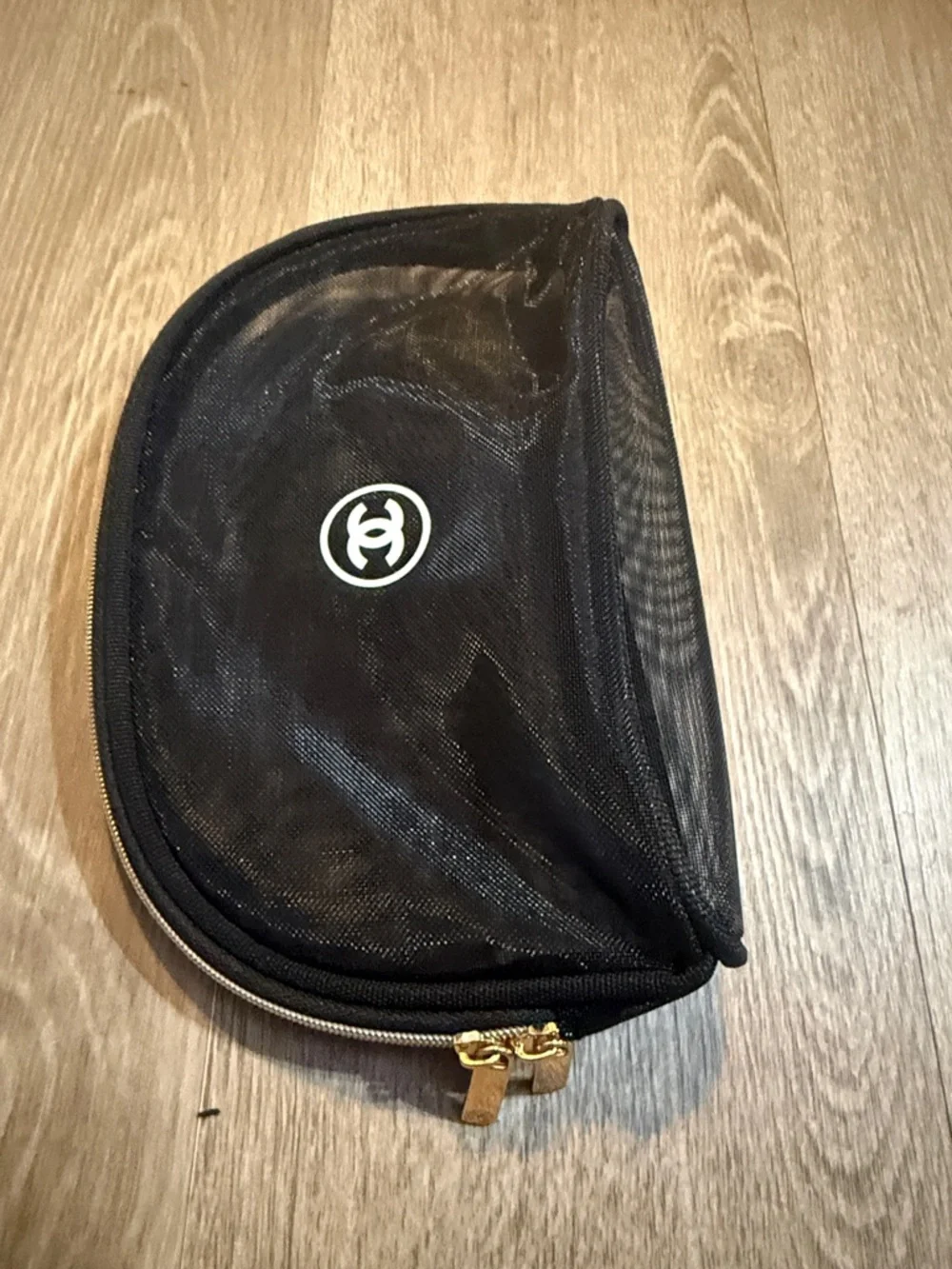 CHANEL Black Mesh Pouch with White CC Emblem - Picture 2 of 5